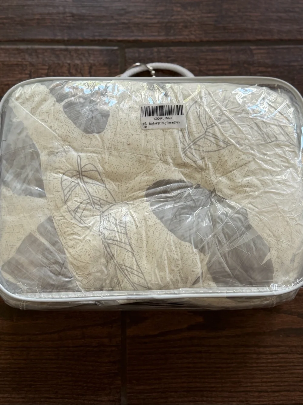 QM01 Padded Baby Support Cushion - Portable Botanical newborn to 24 months nest